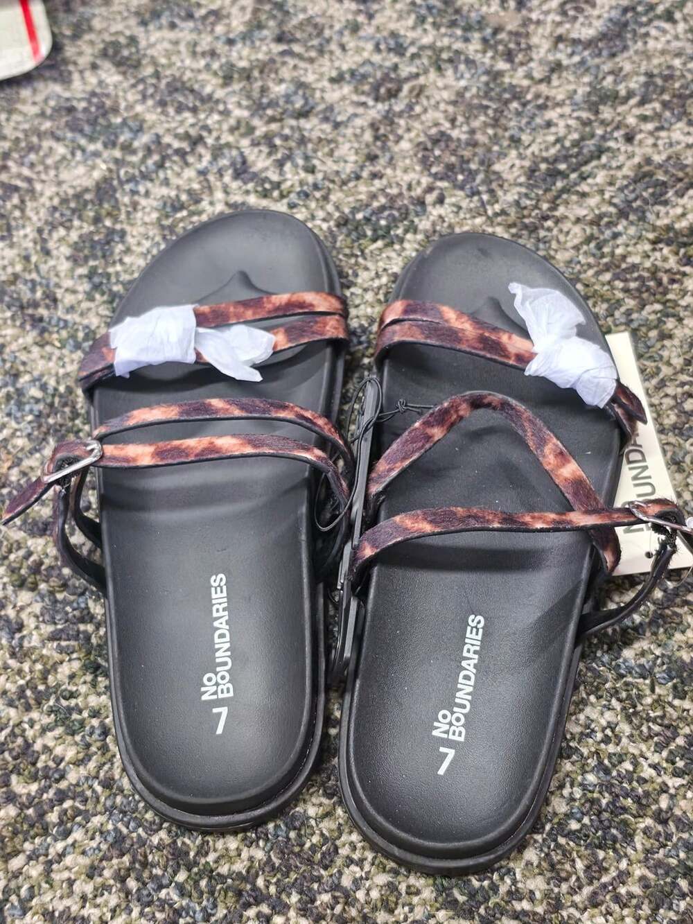 No Boundaries Double Strap Footbed Sandals Size 7